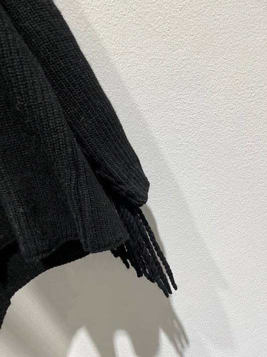 Maglione con maniche ampie e frange laterali Tamara