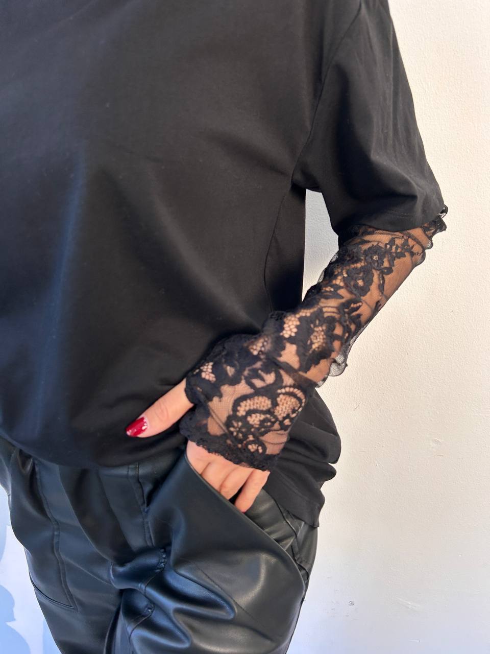 T-shirt in pizzo Goccia