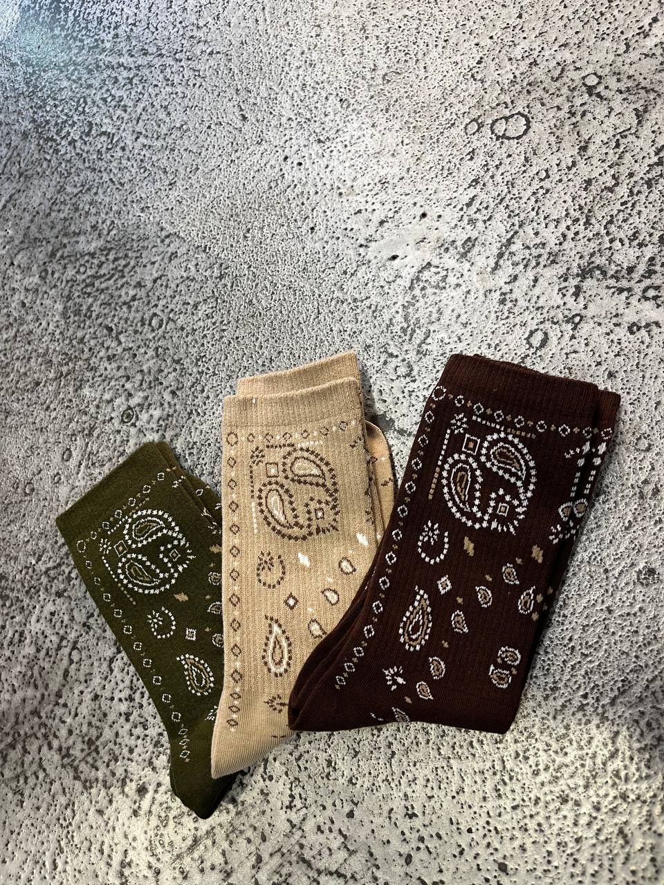 Calze a trama spessa con fantasia paisley Velina