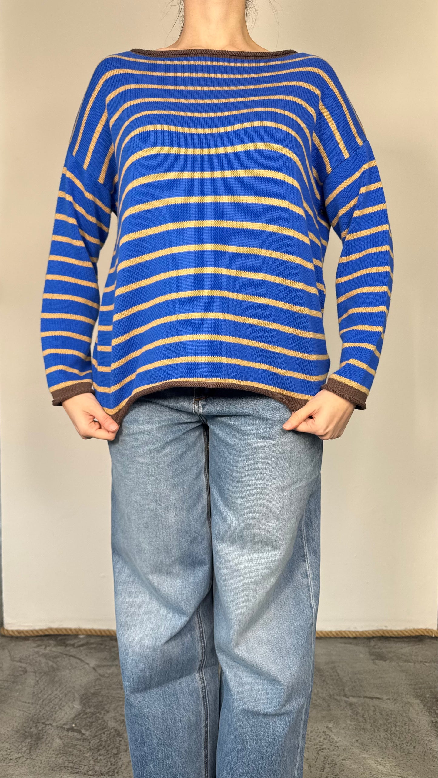 Maglioncino a righe con scollo a barca Lena