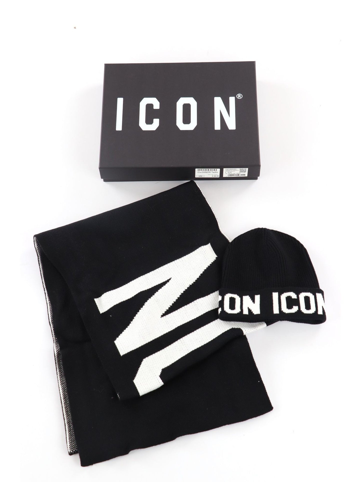 Set berretto e sciarpa