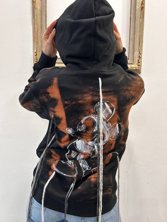 Felpa Adidas disegnata a mano Viterbo