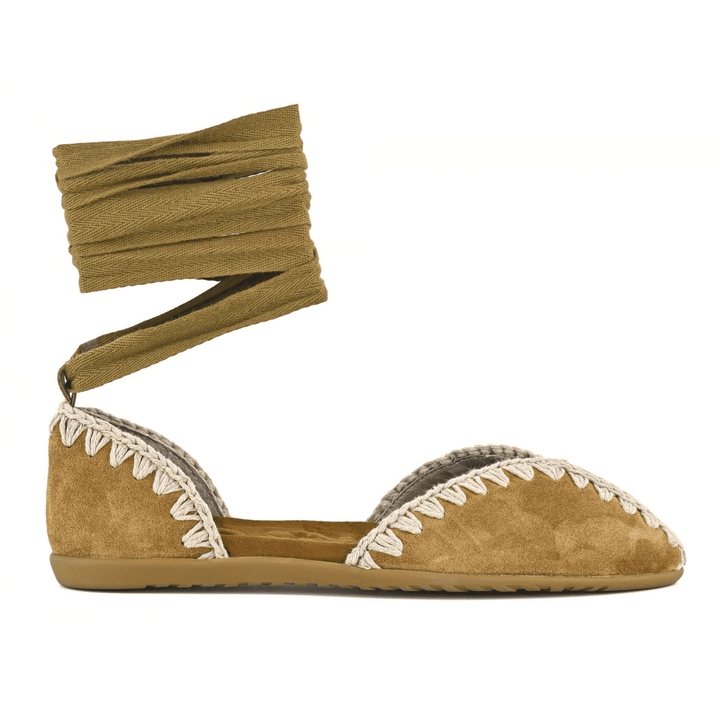 Ballerina con pizzo