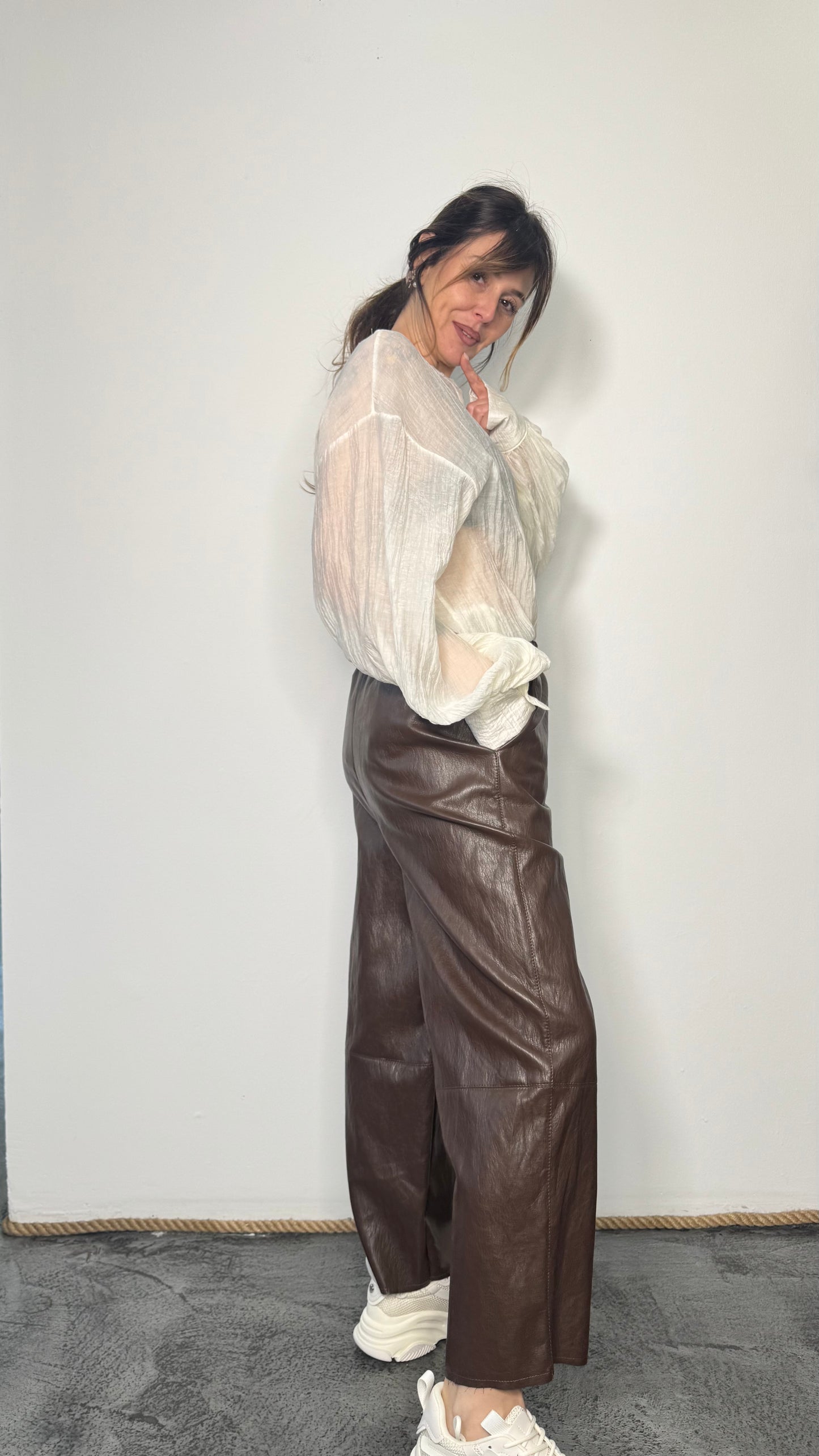 Camicia con collo alla coreana in plissé Isa