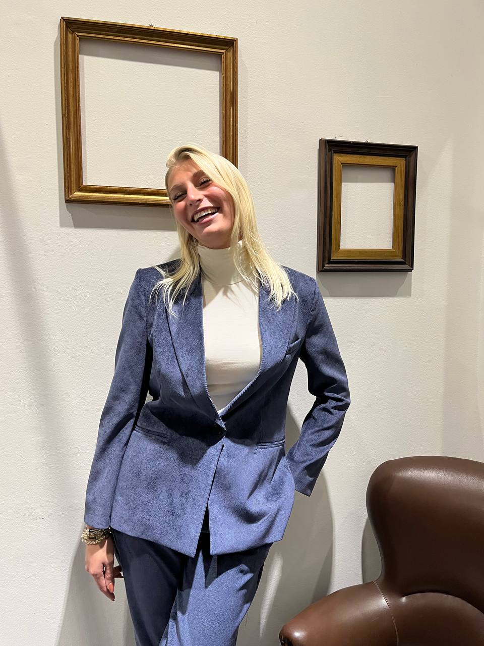 Blazer monopetto in simil-camoscio Samira