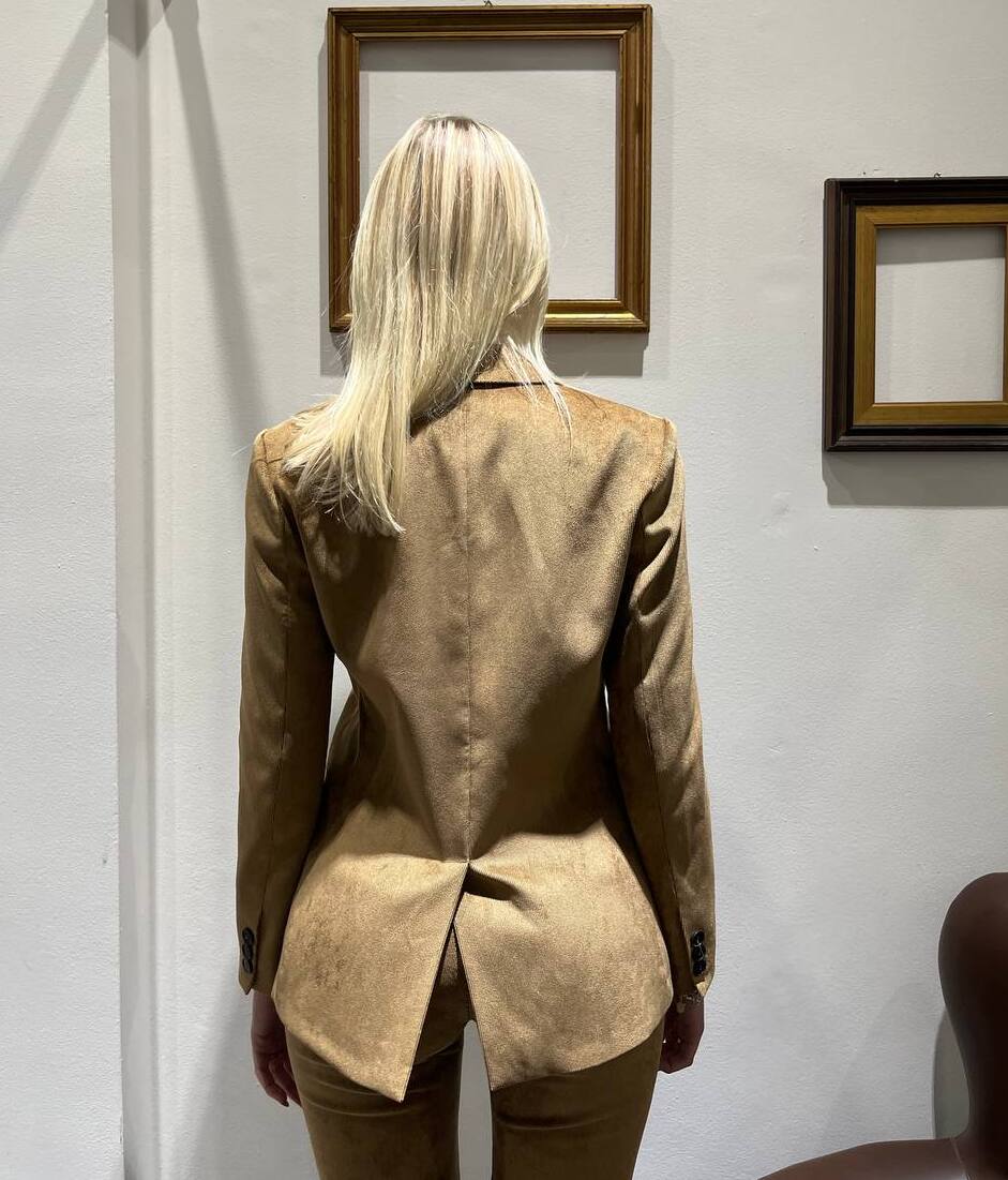 Blazer monopetto in simil-camoscio Samira