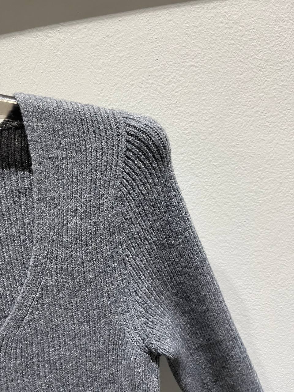 Maglioncino a costine scollo rotondo Nerina