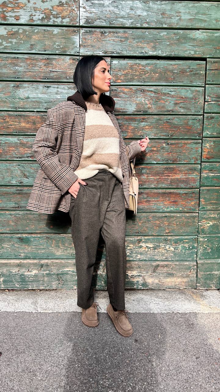 Pantaloni lunghi con gamba dritta Darina