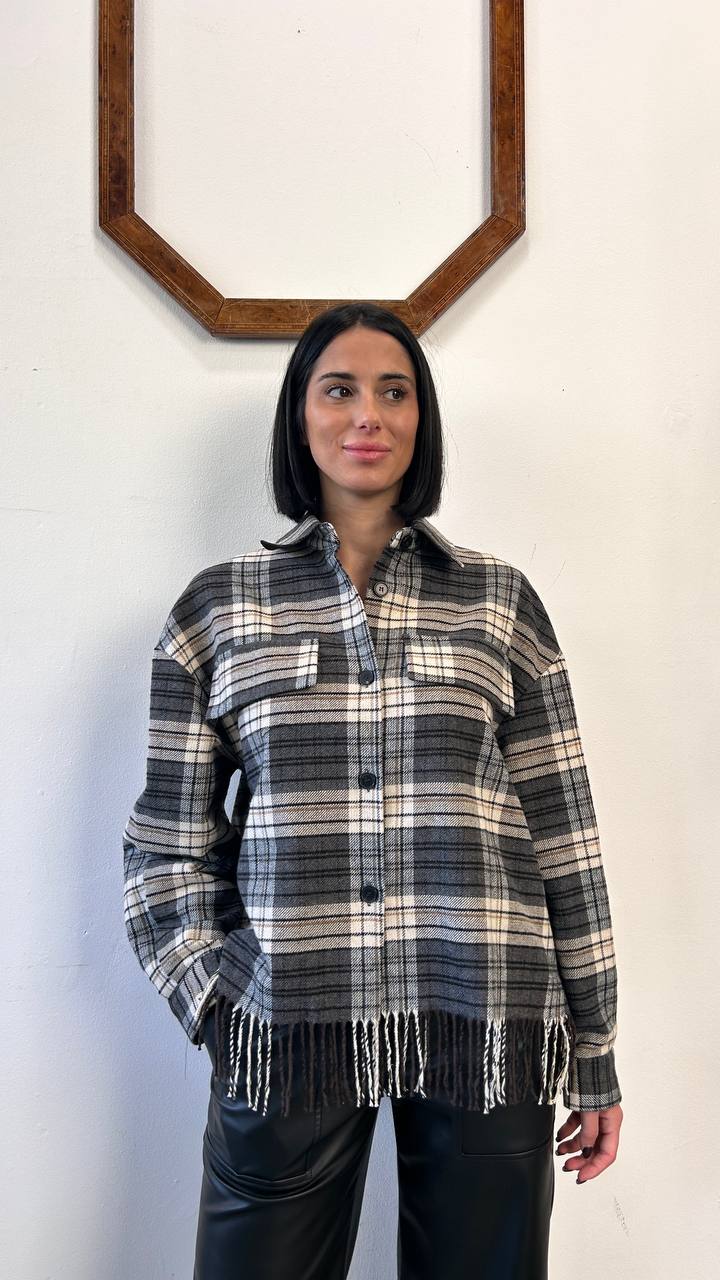 Camicia over in tessuto a quadri con frange Vianella