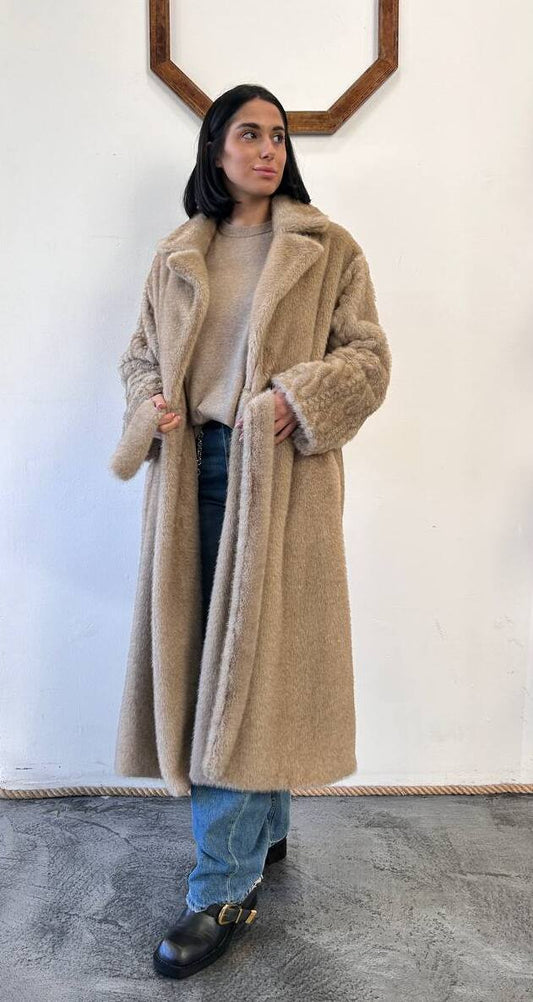 Ecopelliccia lunga con motivo trecce Norena