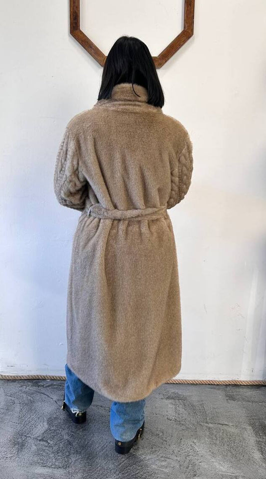 Ecopelliccia lunga con motivo trecce Norena