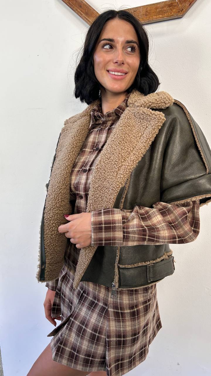 Eco montone chiodo over manica corta Tilia