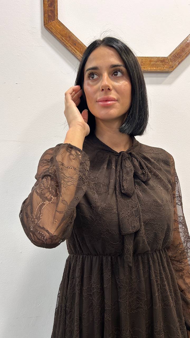 Abito in pizzo Lysia