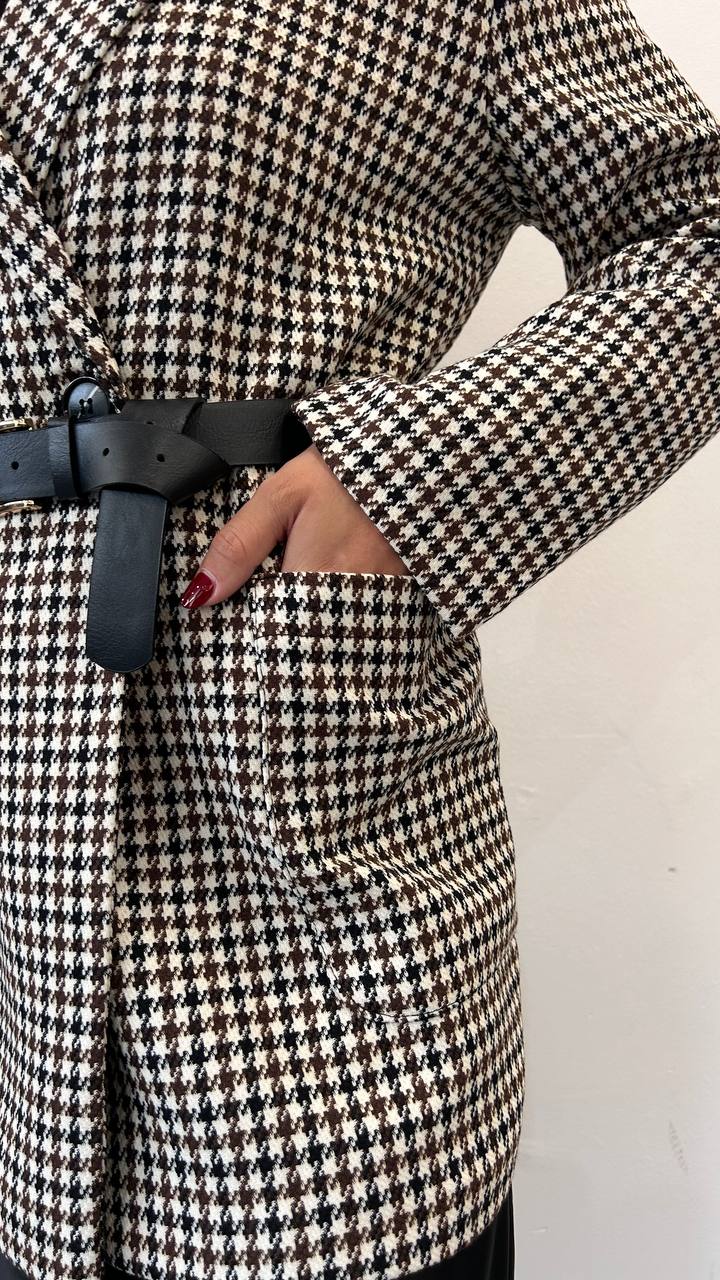 Giacca doppiopetto pied de poule con cinturina Brisalia