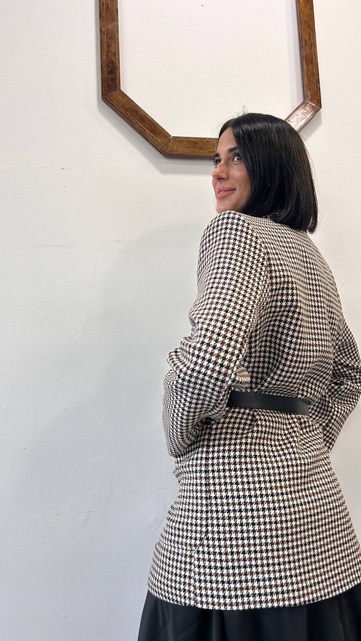 Giacca doppiopetto pied de poule con cinturina Brisalia