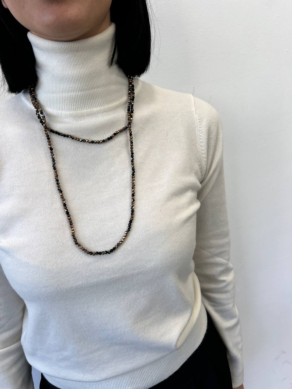 Collana elastica in perline sfaccettate Anvera