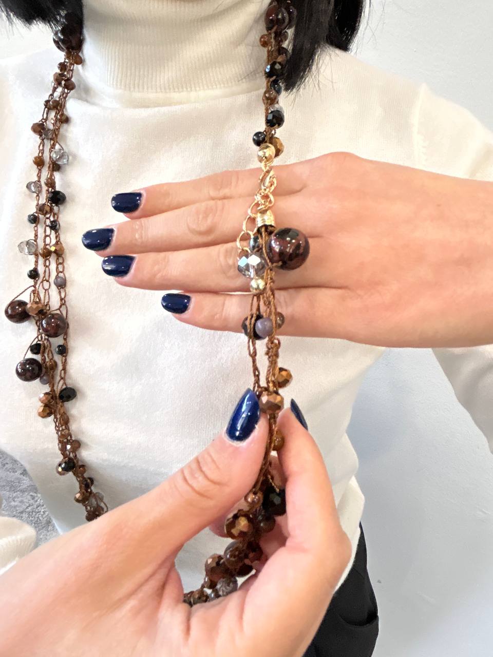 Collana lunga a più fili con perle e catena Calira