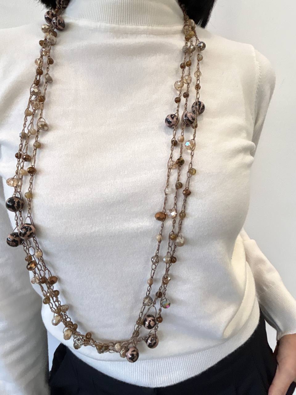 Collana lunga a più fili con perle e catena Calira