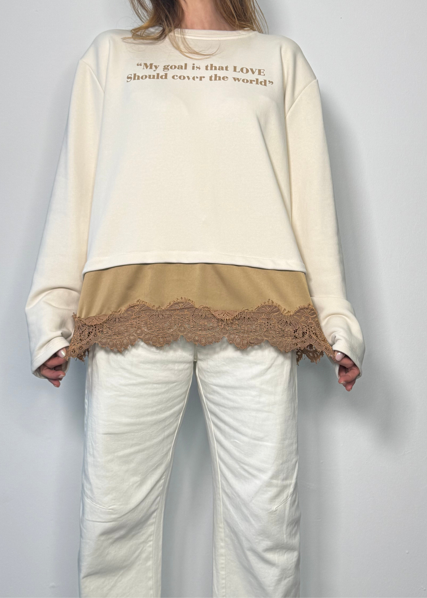 Felpa con stampa e bordo in pizzo Alma