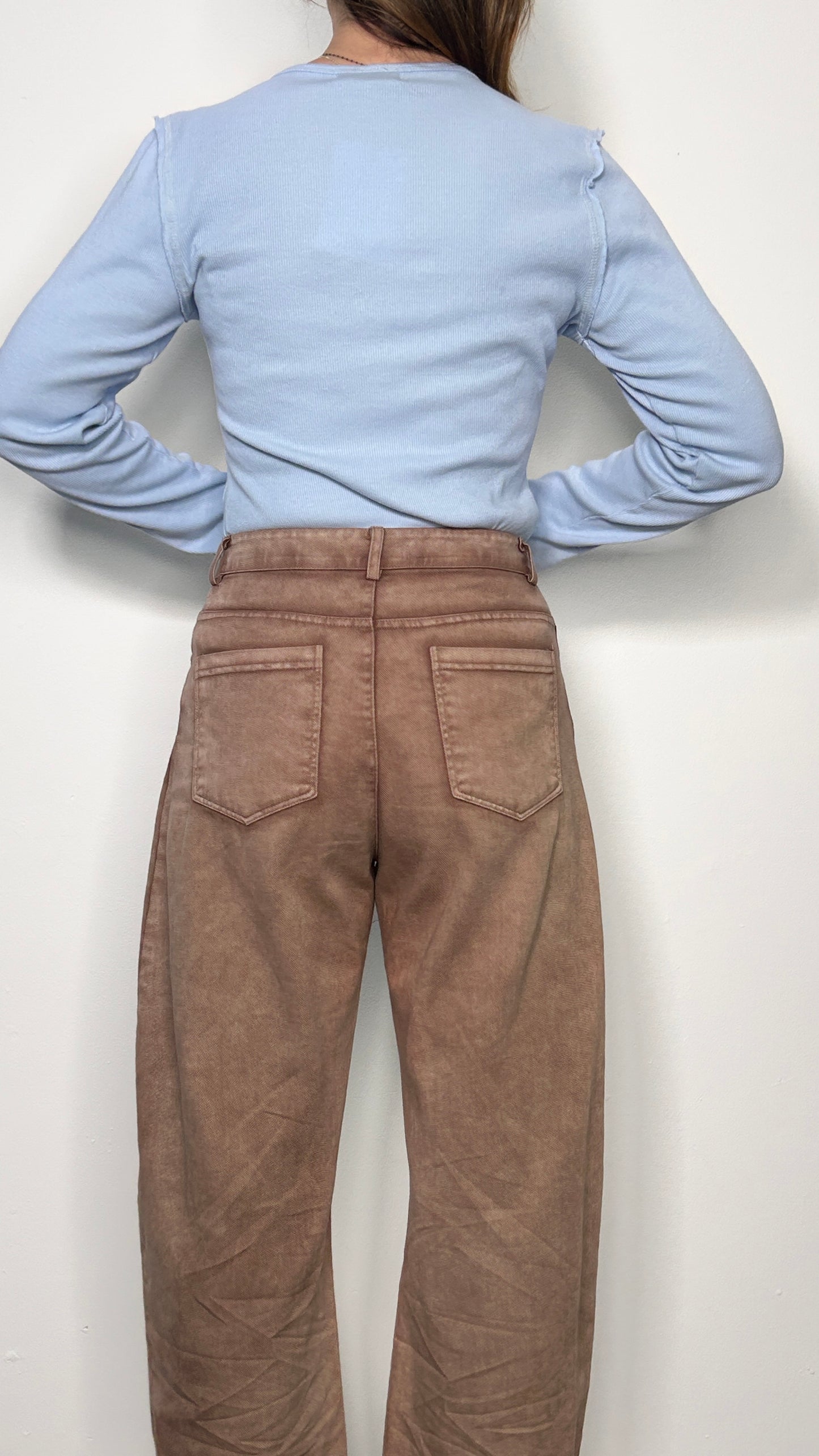 Pantaloni con cuciture a vista Tina