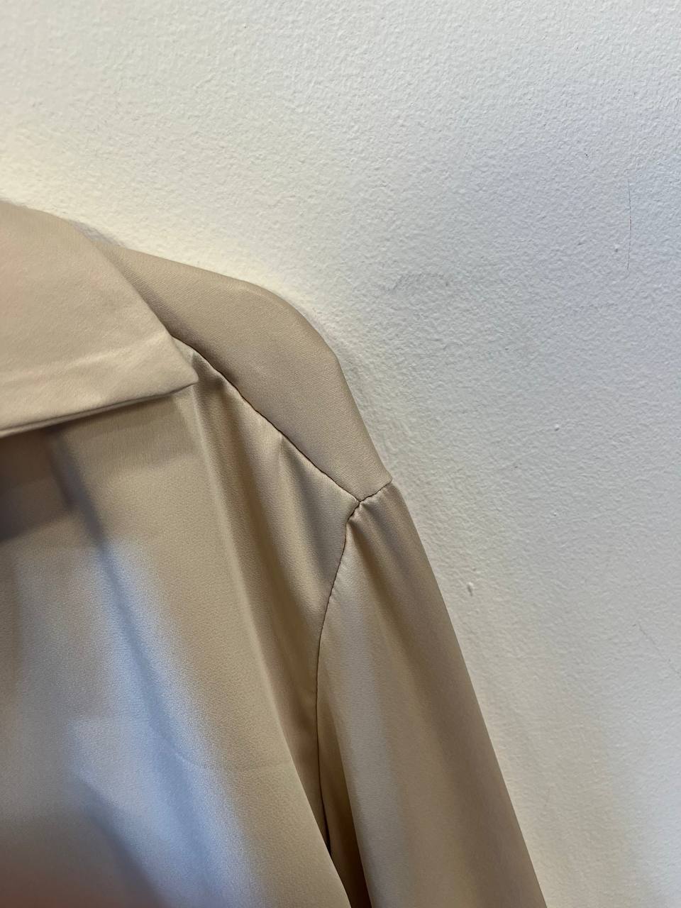 Camicia in tessuto satinato Maril