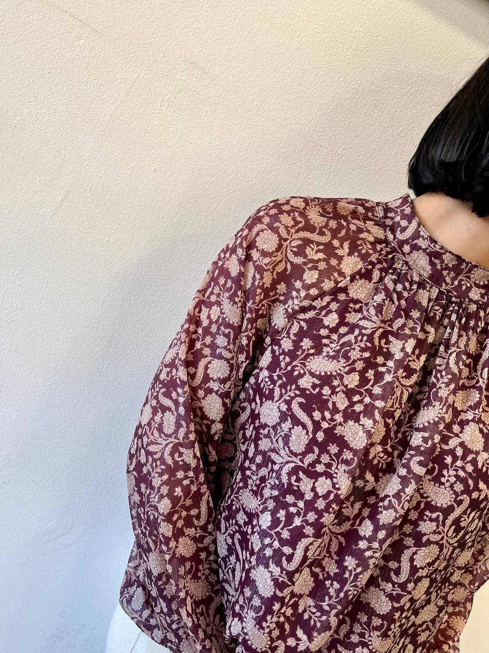 Camicia a fantasia con girocollo arricciato Lorin