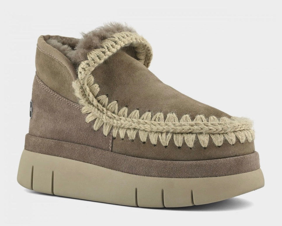Eskimo Bounce Welt Sneaker Suede