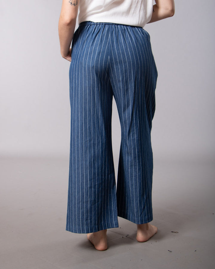 Pantalone Teano