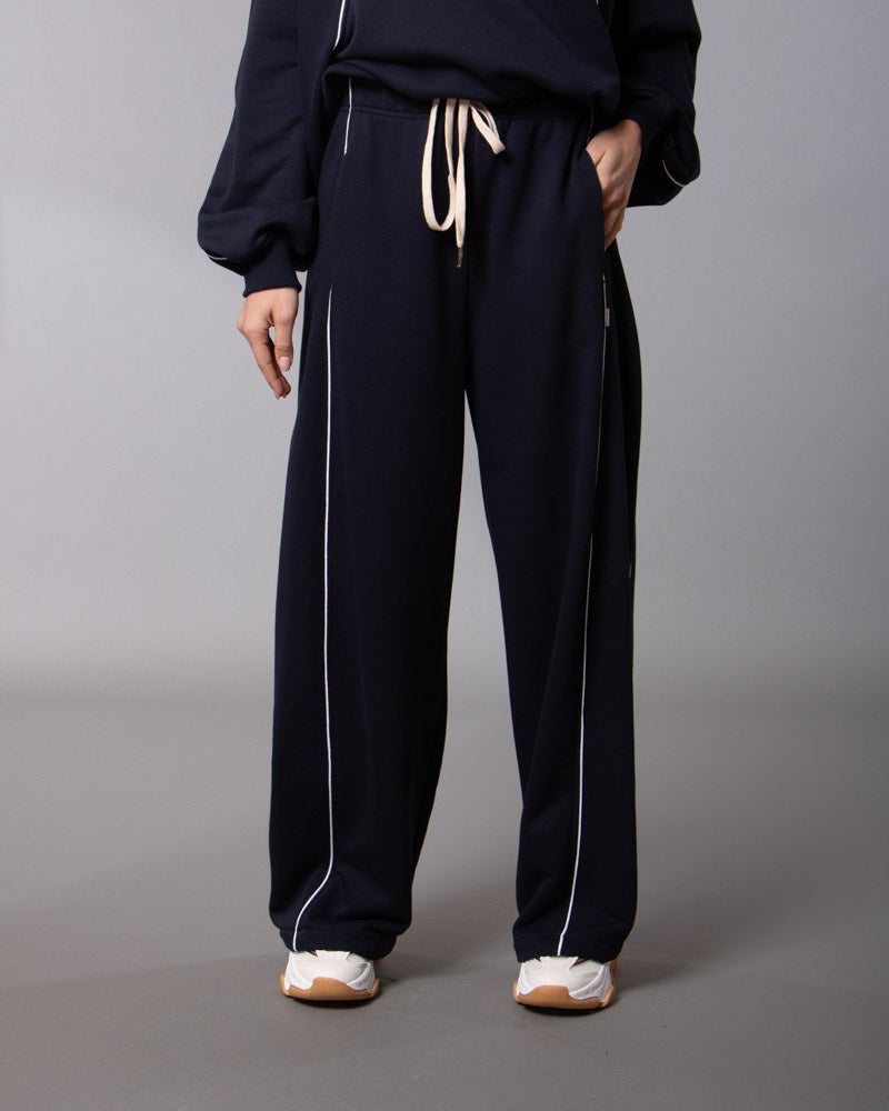 Pantaloni Raven