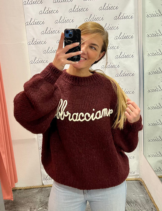 Maglione crop scritta "Abbracciami" Wanda