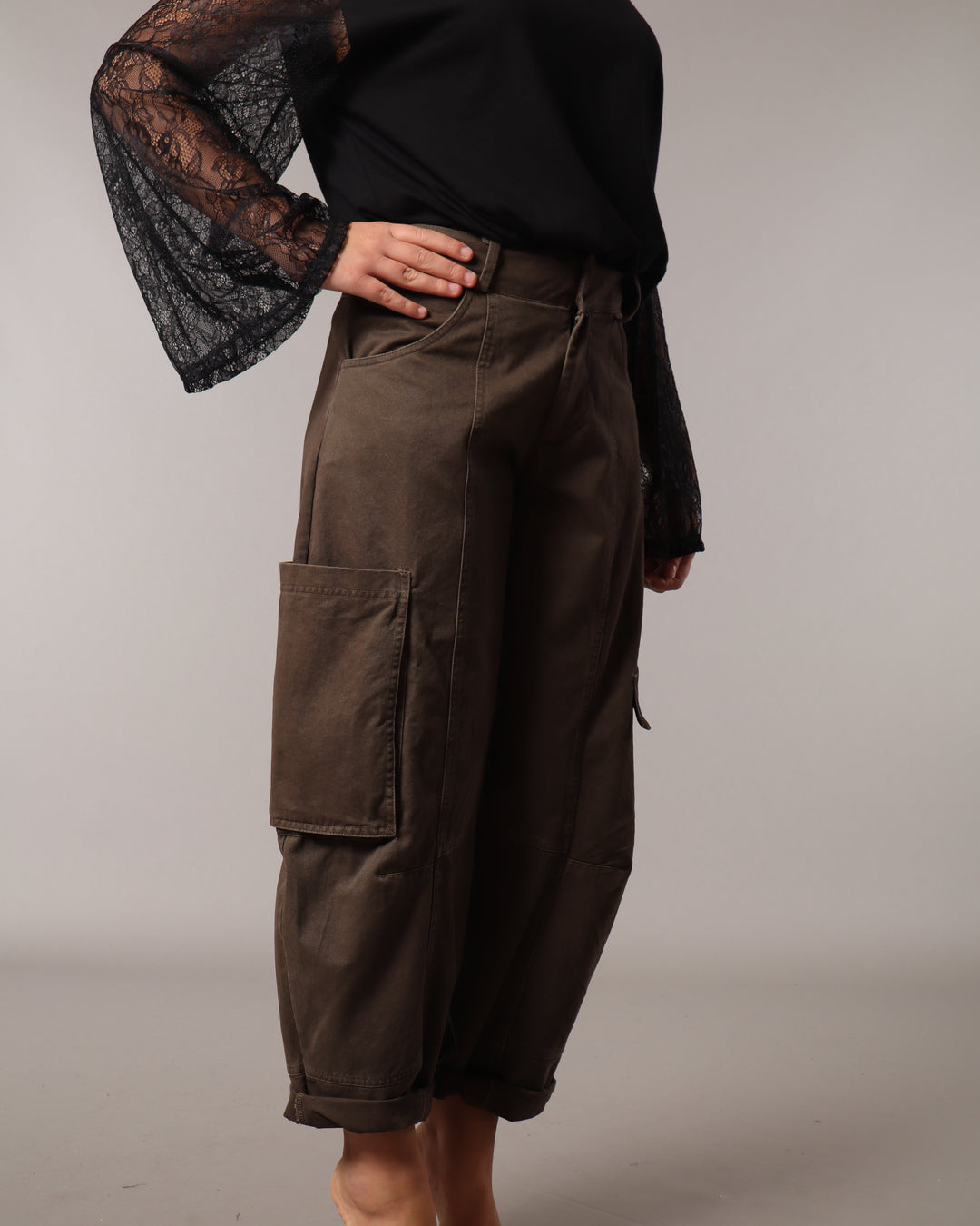 Pantalone Akiko
