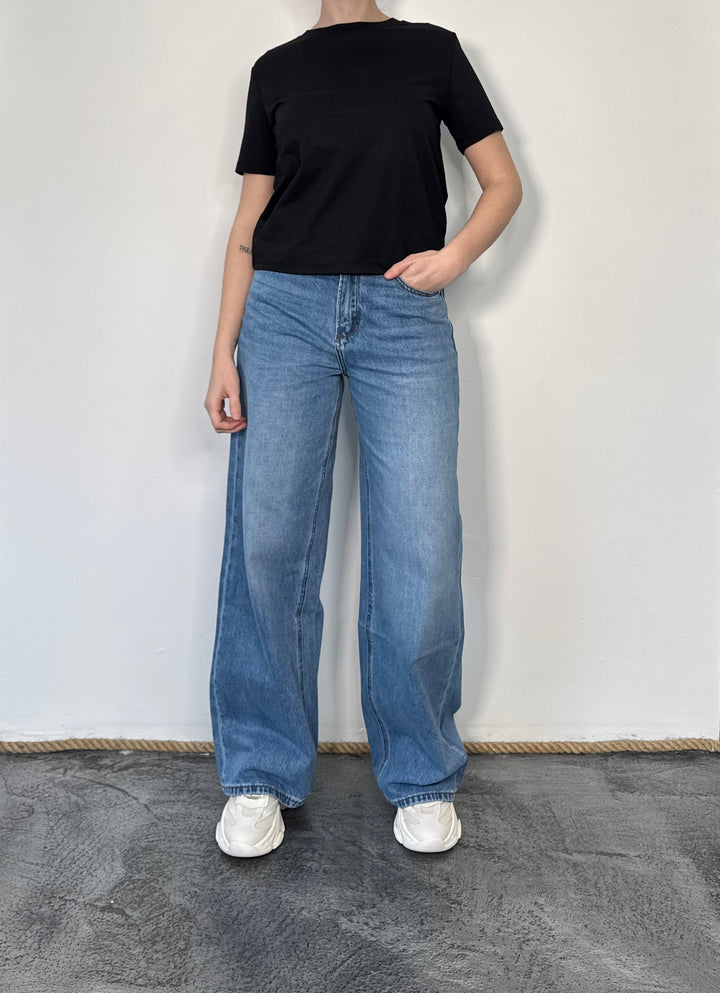 T-shirt cropped essential Emi