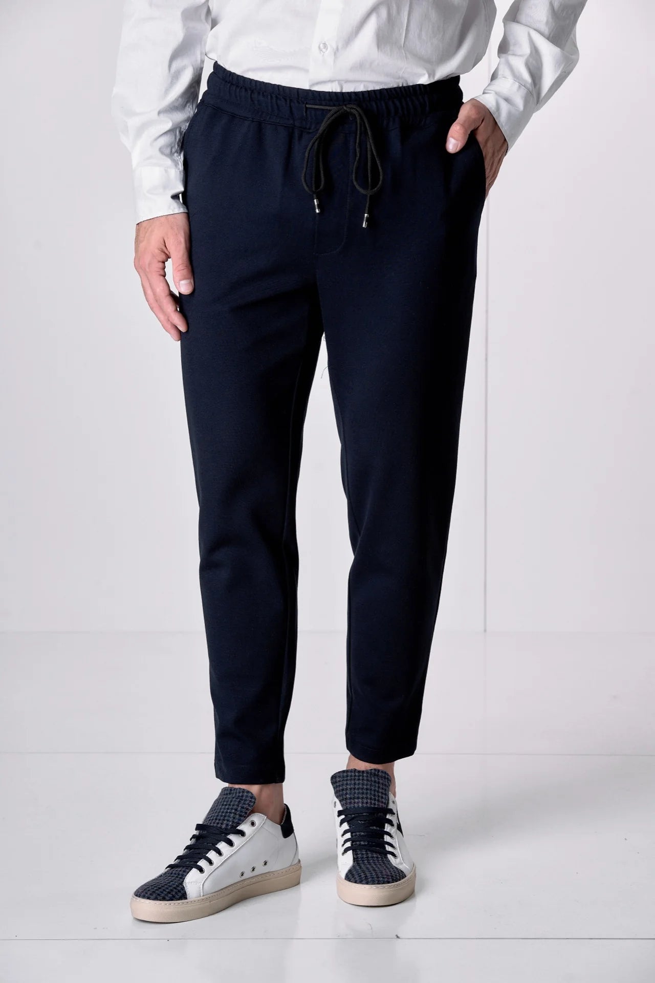 Pantalone Sartoriale con elastico in vita e interni in tessuto