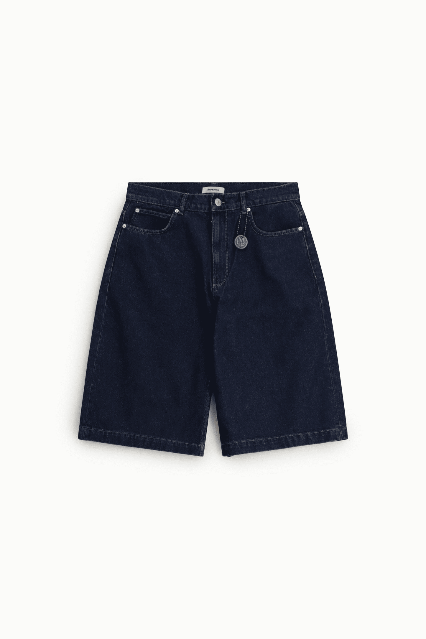 Bermuda in denim cinque tasche dal taglio ampio