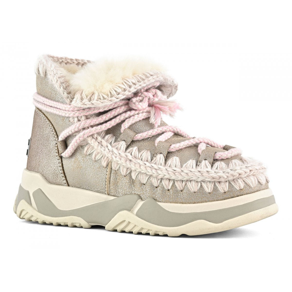 Trainer # 02 scoubidoo lace