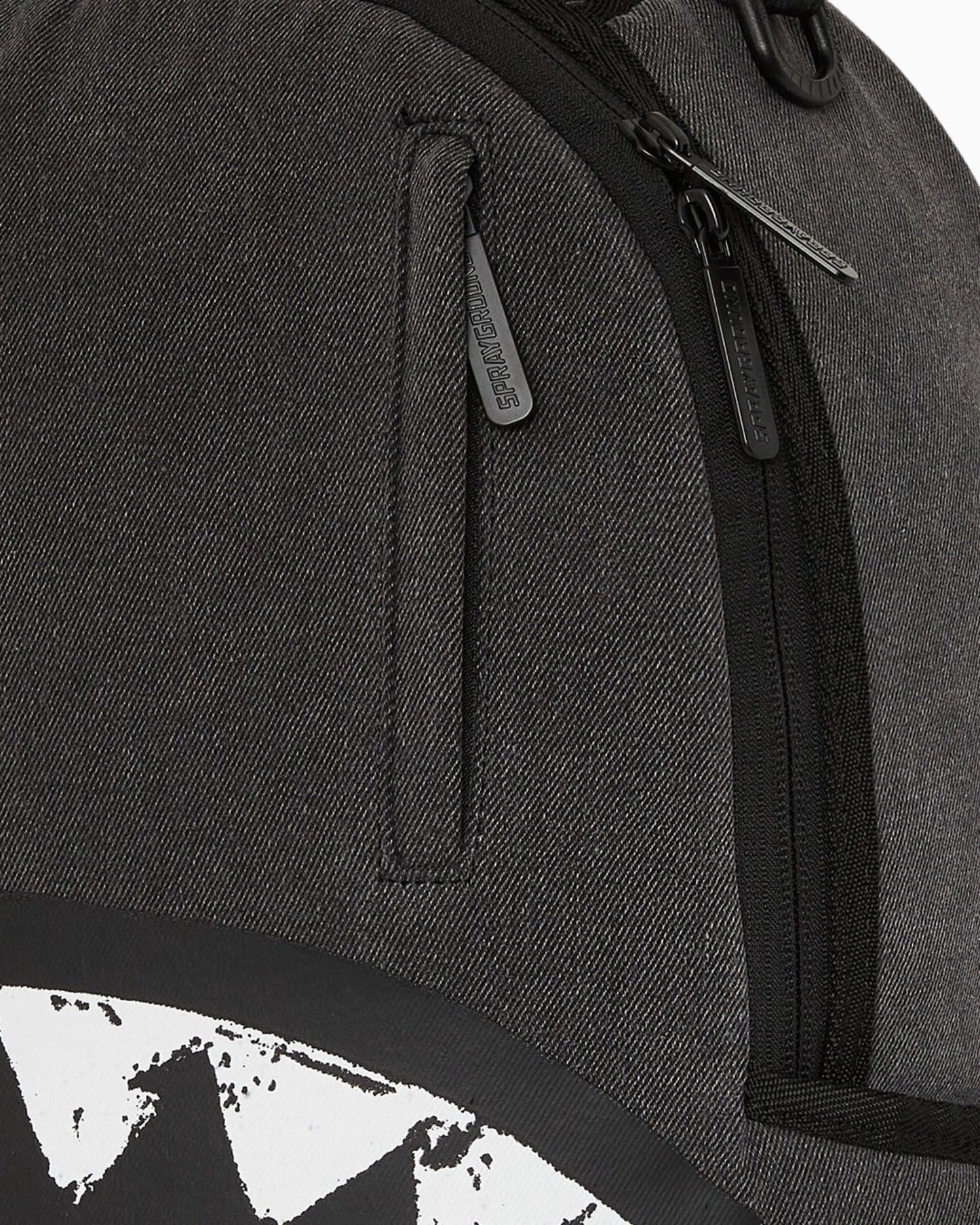 Zaino Shark central painted DLXS