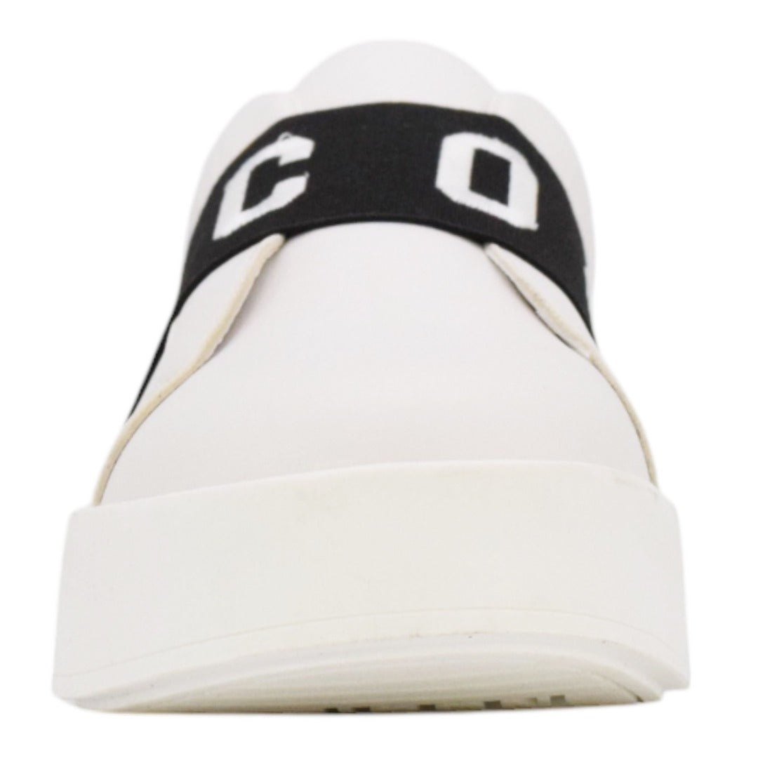 Sneakers slip on
