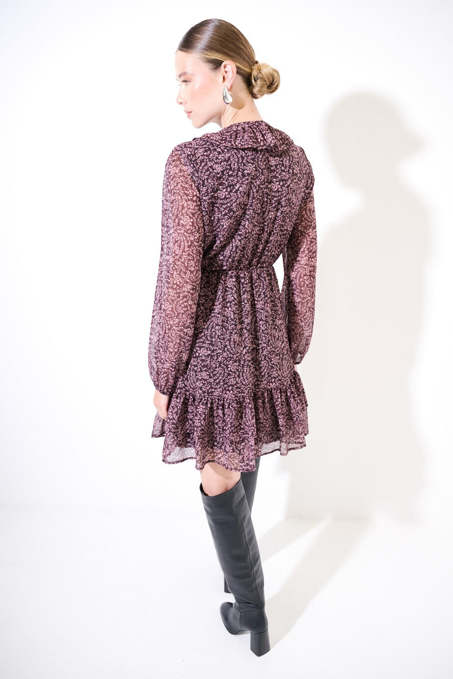 Abito corto scollo gala con doppia balza Silene