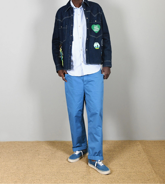 Overshirt in jeans lavaggio scuro con patch