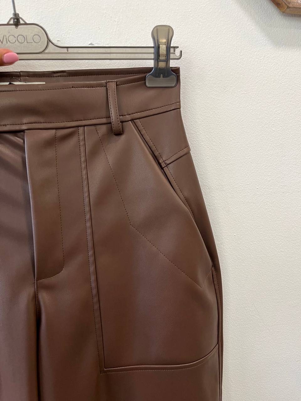 Pantaloni in ecopelle Yucca